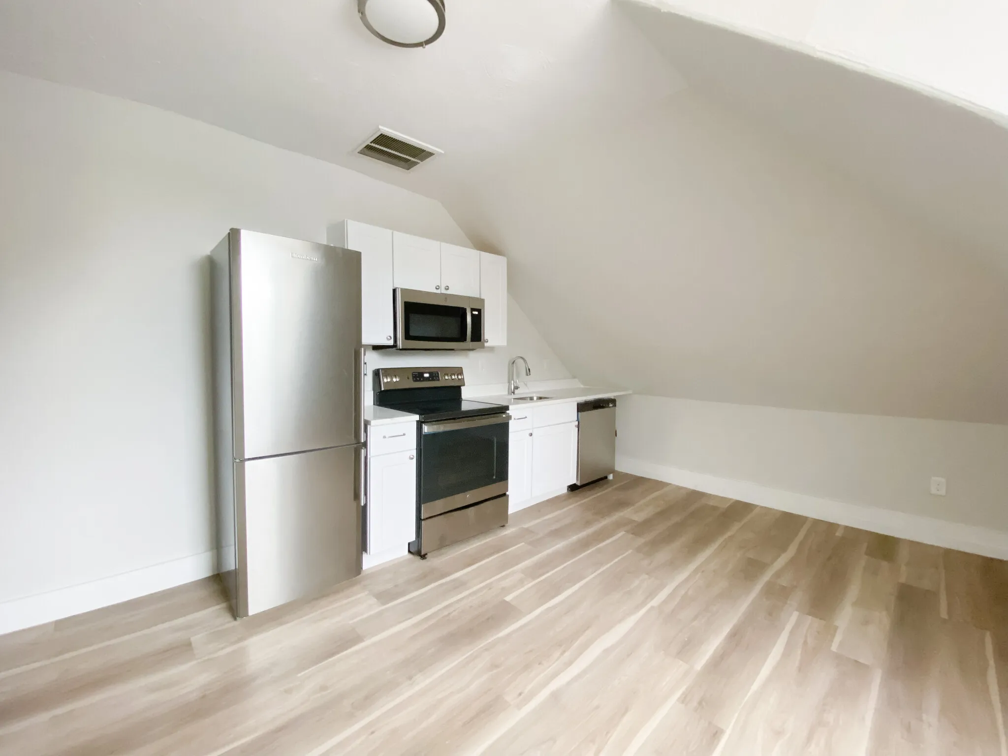1 bed, 1 bath apartment for rent at 203 Atlantic St Unit 7, North Quincy — photo 7 of 15