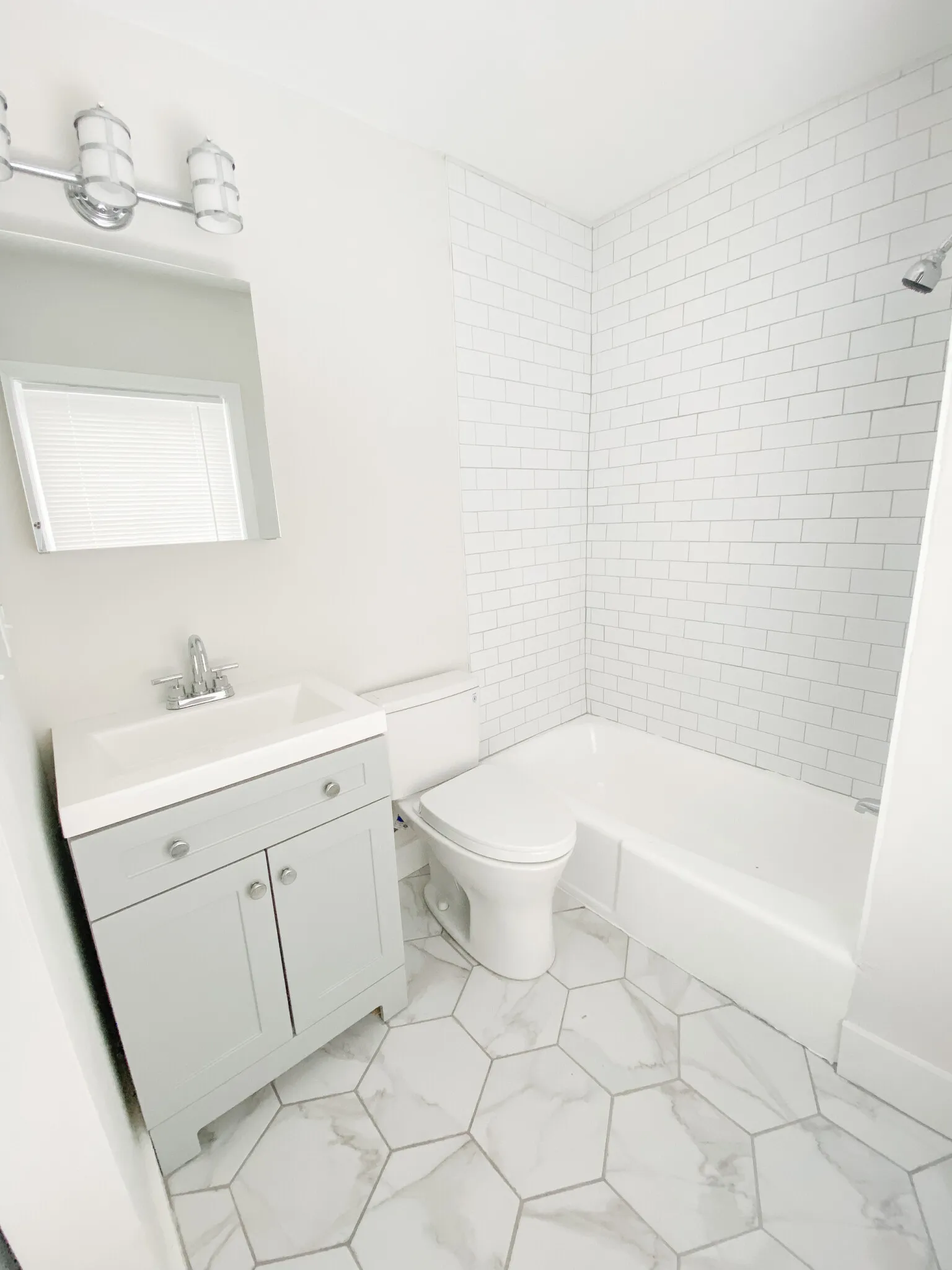1 bed, 1 bath apartment for rent at 203 Atlantic St Unit 7, North Quincy — photo 3 of 15