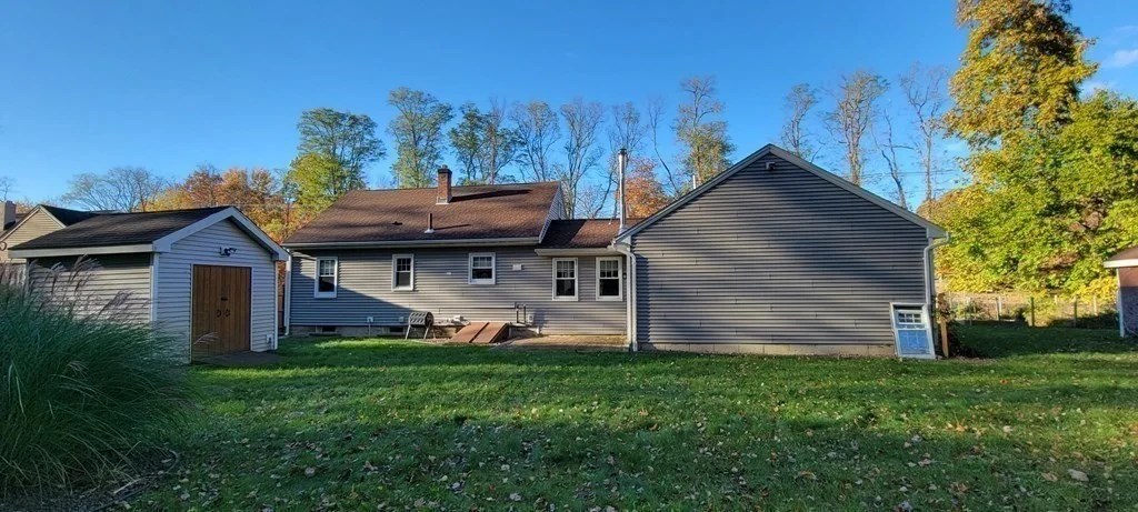 3 bed, 1 bath apartment for rent at 203 Buckley Boulevard Unit 0, Chicopee — photo 29 of 31