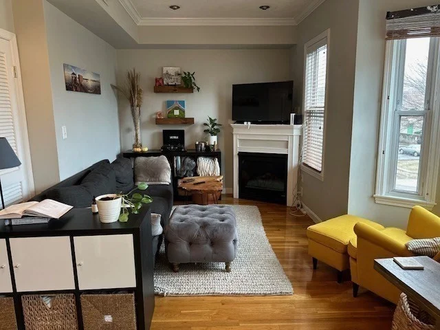 2 bed, 1 bath apartment for rent at 203 D St Unit 2, South Boston