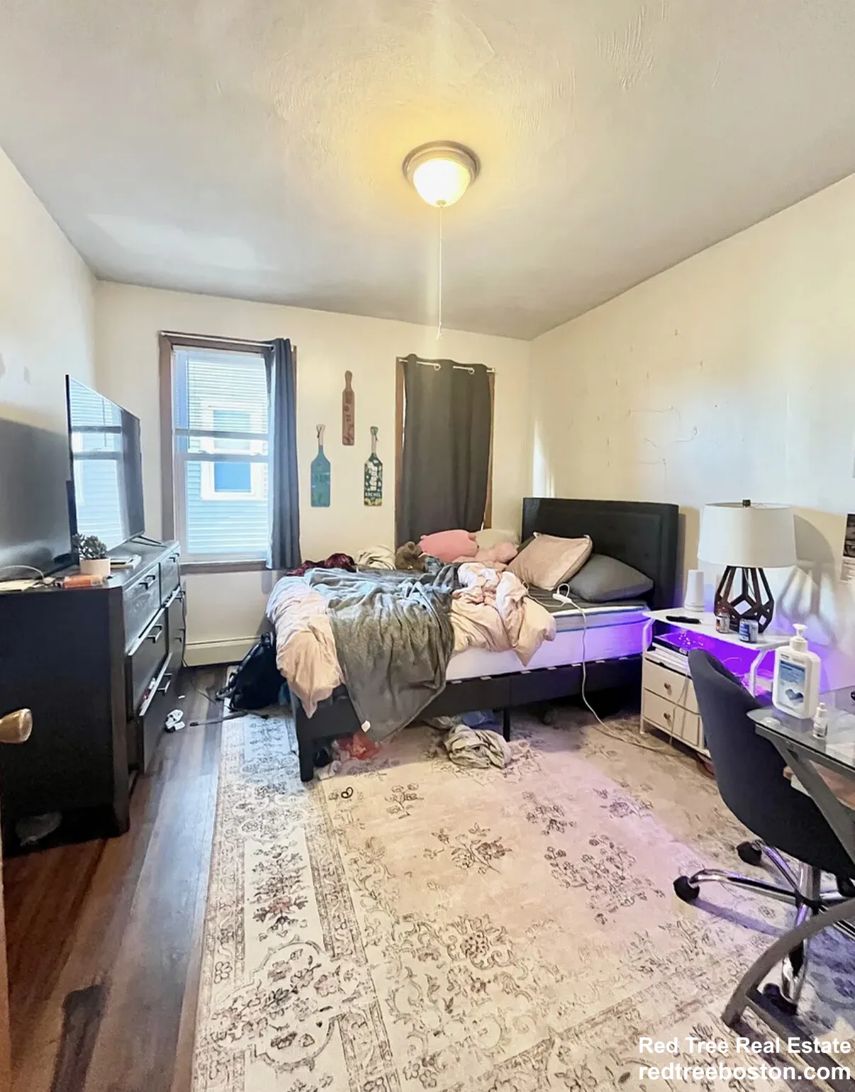 4 bed, 1 bath apartment for rent at 203 Hillside St Unit 2, Mission Hill — photo 9 of 11