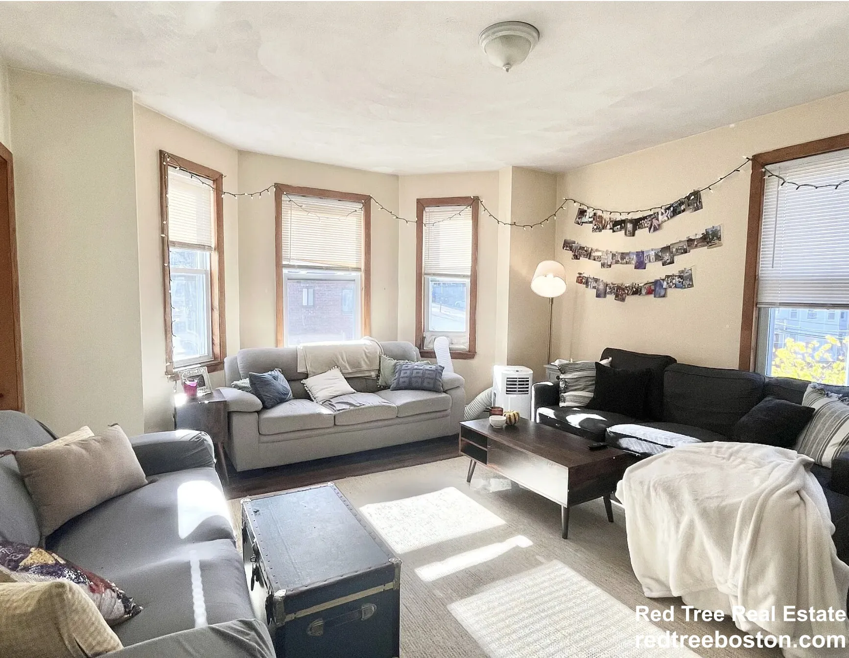 4 bed, 1 bath apartment for rent at 203 Hillside St Unit 2, Mission Hill