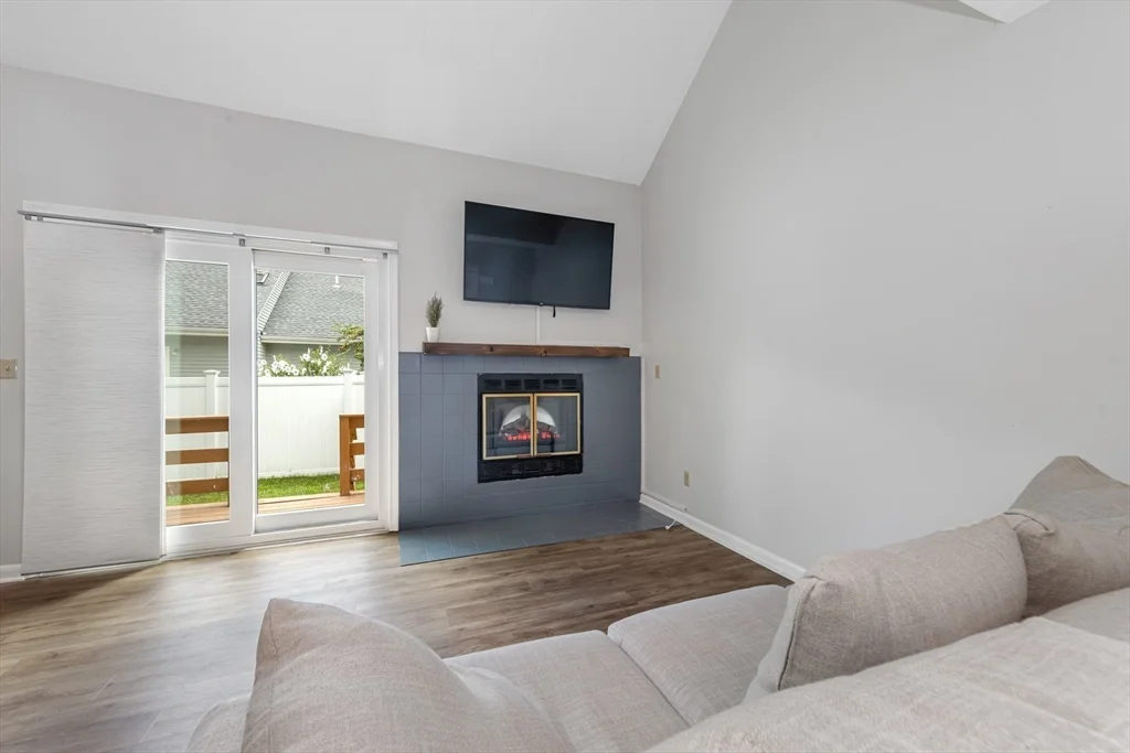 2 bed, 1 bath apartment for rent at 203 Lake St Unit 41, Weymouth — photo 5 of 26