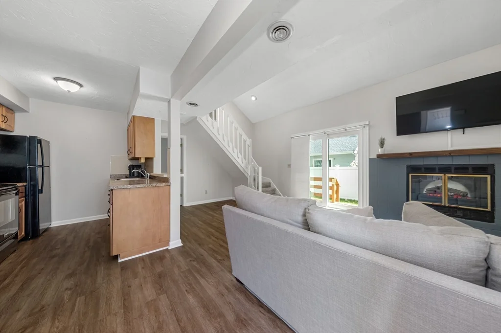 2 bed, 1 bath apartment for rent at 203 Lake St Unit 41, Weymouth — photo 18 of 26