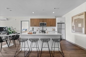2 bed, 2 bath apartment for rent at 203 Lowell St Unit 118, Wilmington — photo 3 of 23