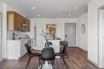 2 bed, 3 bath apartment for rent at 203 Lowell St Unit 118, Wilmington — photo 6 of 24