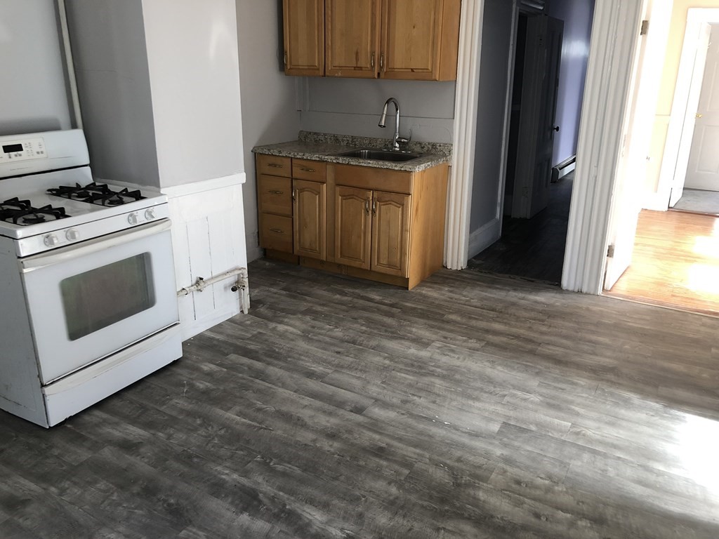 2 bed, 1 bath apartment for rent at 203 N Unit 1, Boston — photo 1 of 17