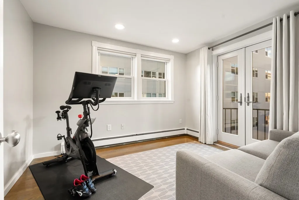 3 bed, 2 bath apartment for rent at 203 Saint Botolph St Unit 4, Back Bay — photo 7 of 14