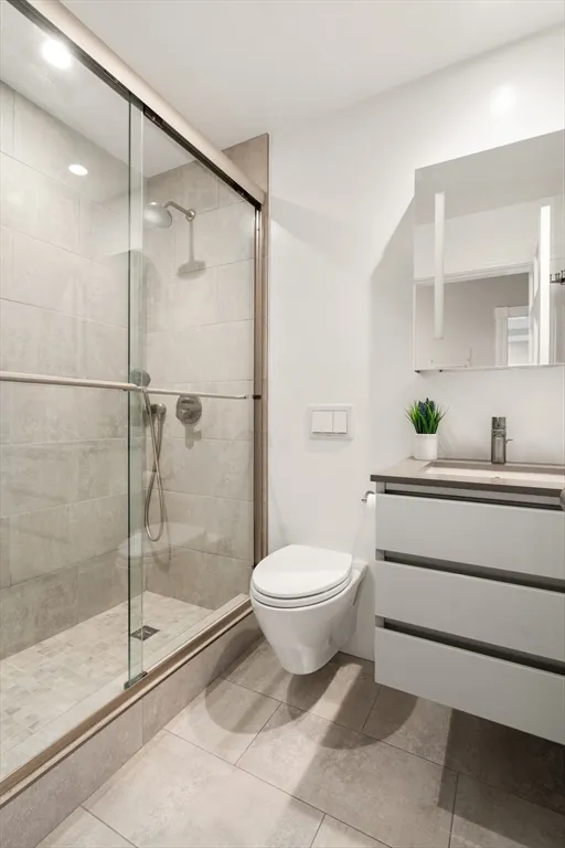 3 bed, 2 bath apartment for rent at 203 Saint Botolph St Unit 4, Back Bay — photo 5 of 14