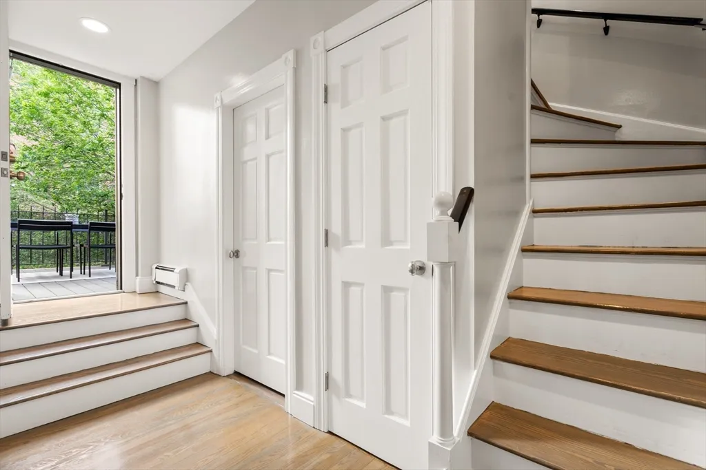 3 bed, 2 bath apartment for rent at 203 Saint Botolph St Unit 4, Back Bay — photo 4 of 14