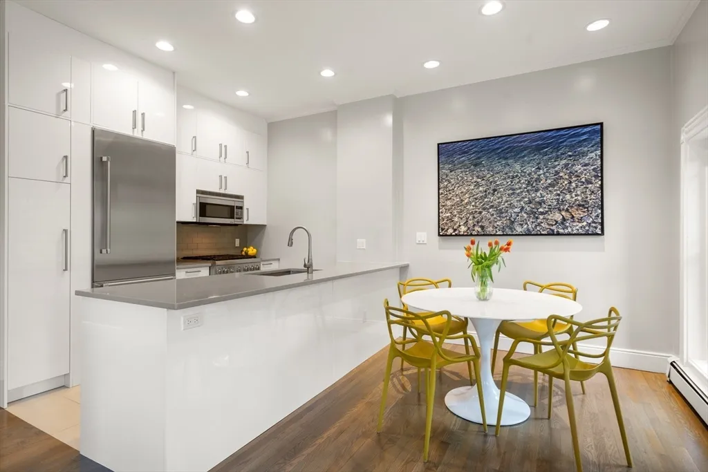 3 bed, 2 bath apartment for rent at 203 Saint Botolph St Unit 4, Back Bay