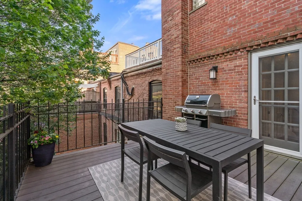 3 bed, 2 bath apartment for rent at 203 Saint Botolph St Unit 4, Back Bay — photo 12 of 14