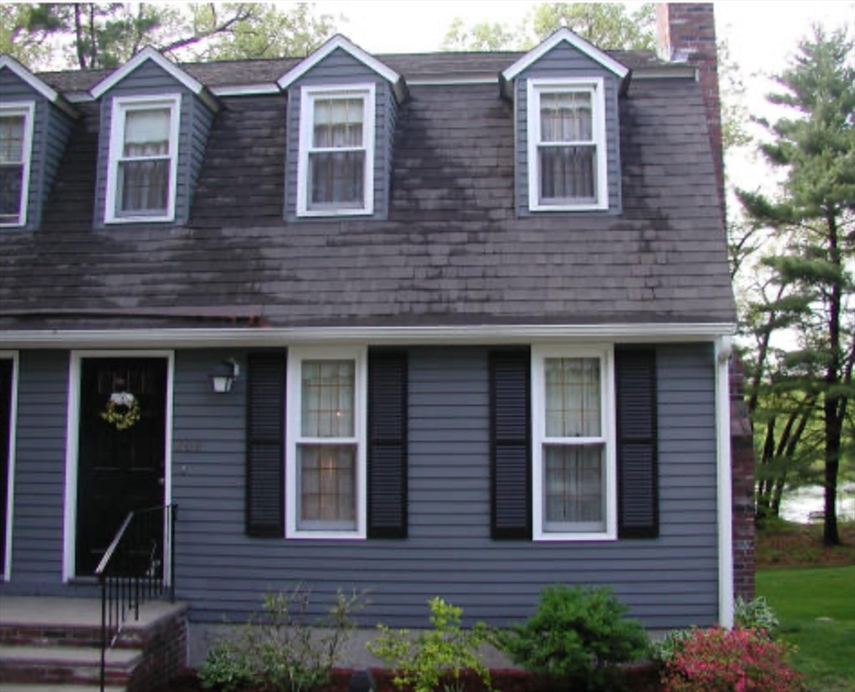 2 bed, 1 bath apartment for rent at 203 Wellman Ave Unit 203, Chelmsford — photo 1 of 12