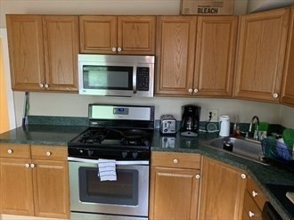 2 bed, 1 bath apartment for rent at 203 West 5th Unit 1, South Boston — photo 8 of 10