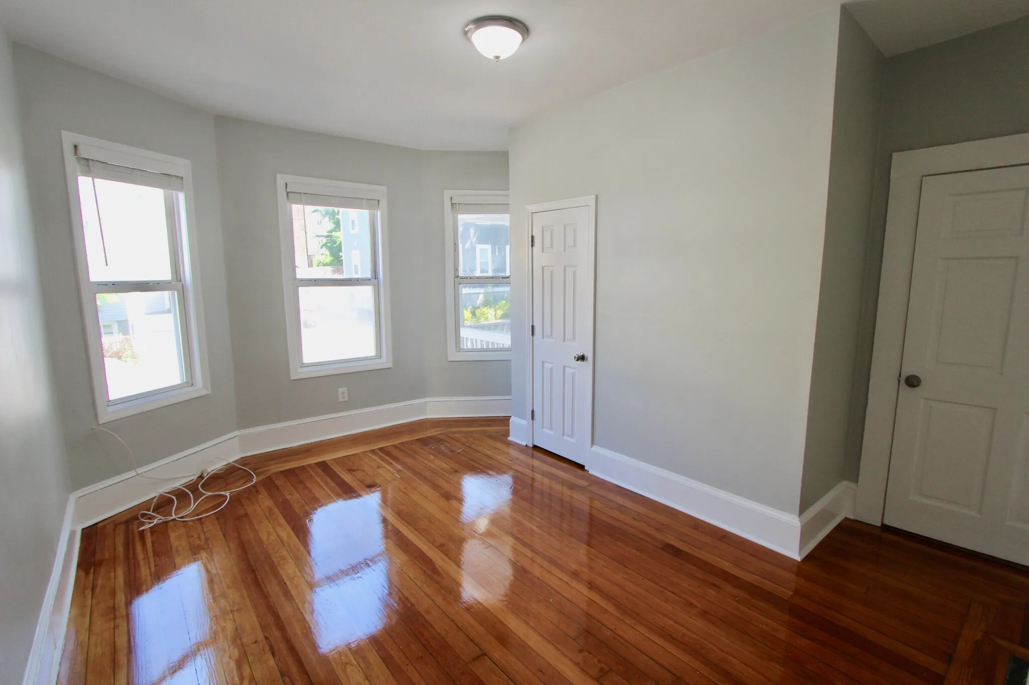 4 bed, 2 bath apartment for rent at 203 Westville St Unit 2, Dorchester — photo 4 of 9