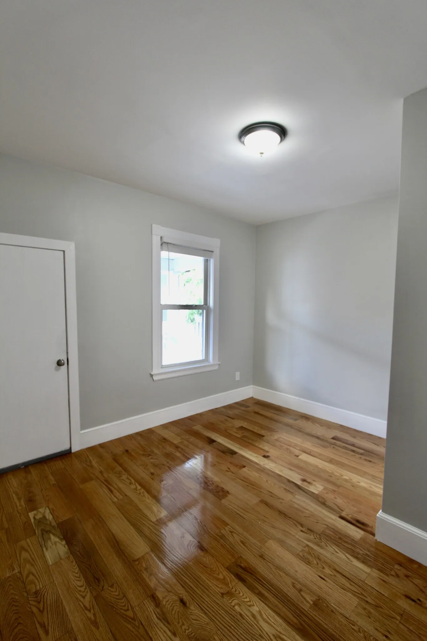 4 bed, 2 bath apartment for rent at 203 Westville St Unit 2, Dorchester — photo 8 of 9