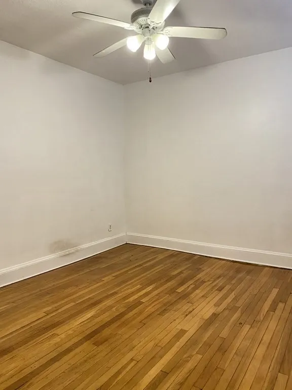 2 bed, 1 bath apartment for rent at 2030 Commonwealth Ave Unit 2, Brighton — photo 4 of 8