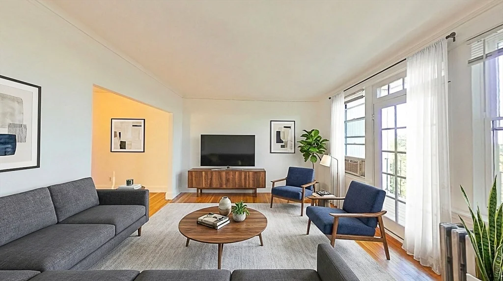 1 bed, 1 bath apartment for rent at 2031 Commonwealth Ave Unit 16, Brighton — photo 6 of 29
