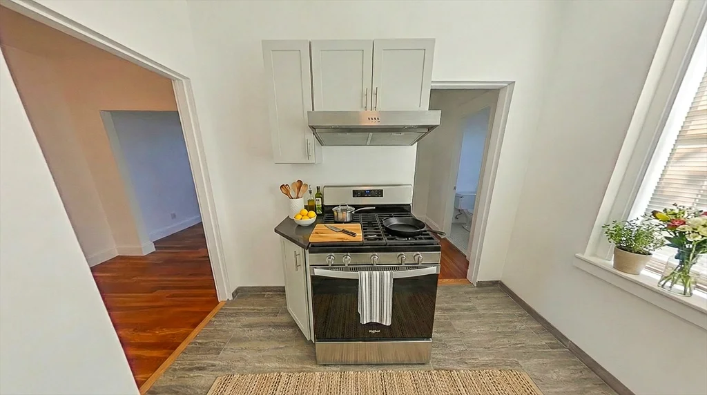 1 bed, 1 bath apartment for rent at 2031 Commonwealth Ave Unit 16, Brighton — photo 17 of 29