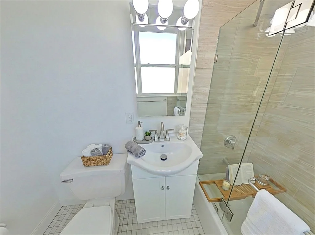 1 bed, 1 bath apartment for rent at 2031 Commonwealth Ave Unit 16, Brighton — photo 26 of 29
