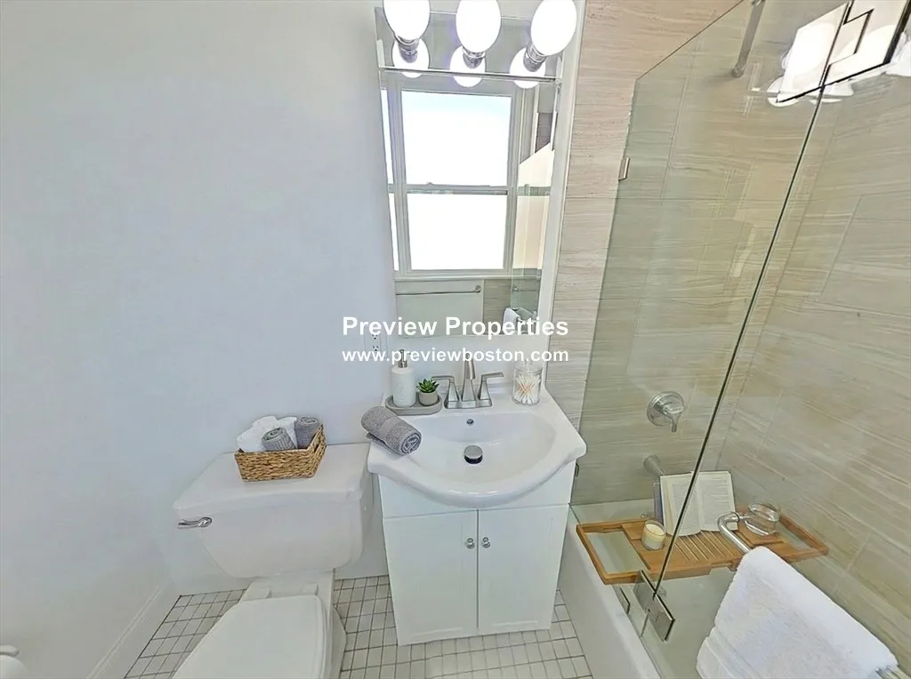 1 bed, 1 bath apartment for rent at 2031 Commonwealth Ave Unit 16P, Brighton — photo 19 of 29