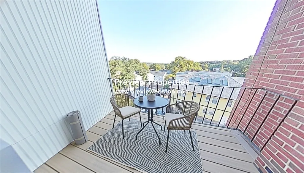 1 bed, 1 bath apartment for rent at 2031 Commonwealth Ave Unit 16P, Brighton — photo 5 of 29