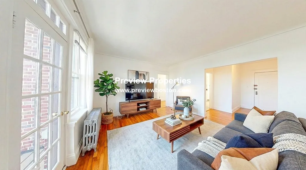 1 bed, 1 bath apartment for rent at 2031 Commonwealth Ave Unit 16P, Brighton