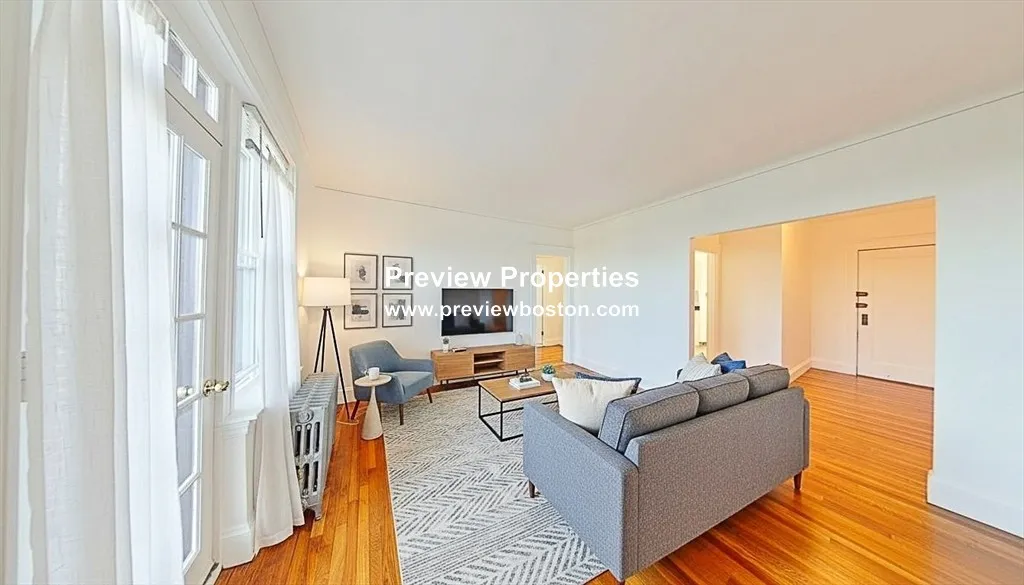 1 bed, 1 bath apartment for rent at 2031 Commonwealth Ave Unit 16P, Brighton — photo 2 of 29