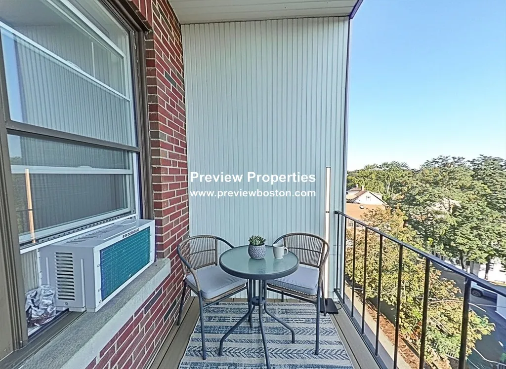 1 bed, 1 bath apartment for rent at 2031 Commonwealth Ave Unit 16P, Brighton — photo 6 of 29