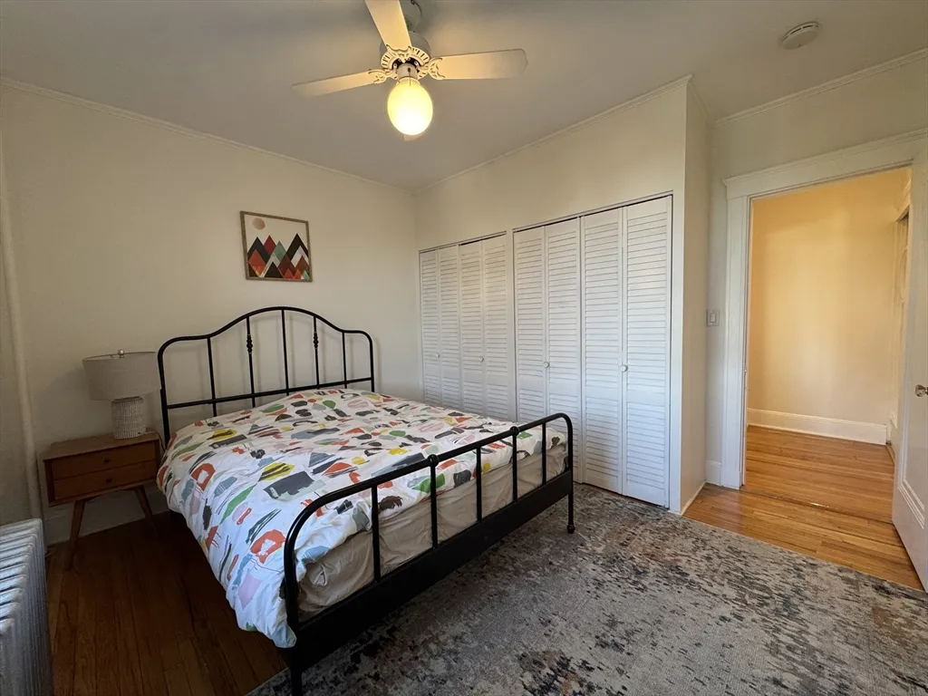 1 bed, 1 bath apartment for rent at 2035 Commonwealth Ave Unit 12, Brighton — photo 11 of 15