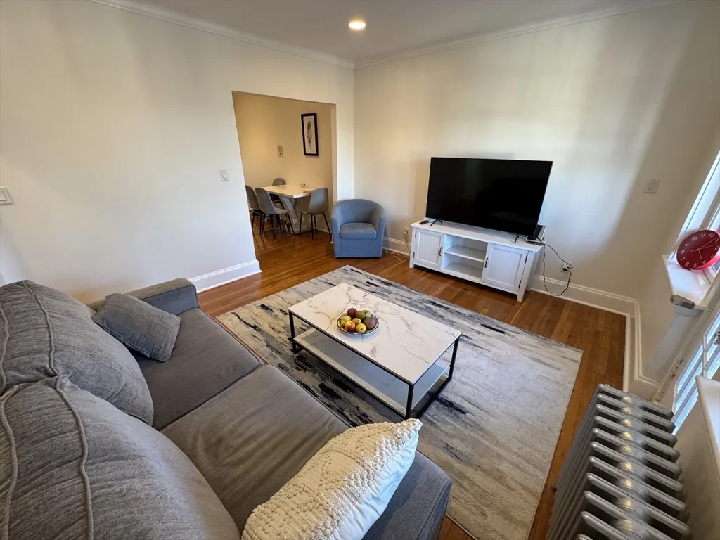 1 bed, 1 bath apartment for rent at 2035 Commonwealth Ave Unit 12, Brighton — photo 7 of 15