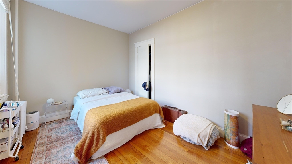 2 bed, 1 bath apartment for rent at 2035 Commonwealth Ave Unit 9, Boston — photo 10 of 15