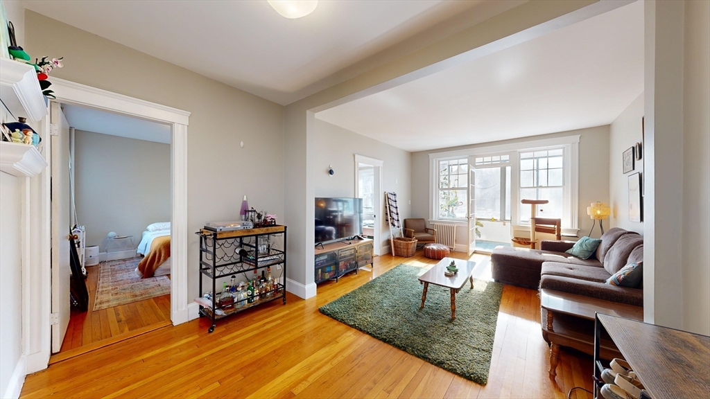 2 bed, 1 bath apartment for rent at 2035 Commonwealth Ave Unit 9, Boston — photo 1 of 15