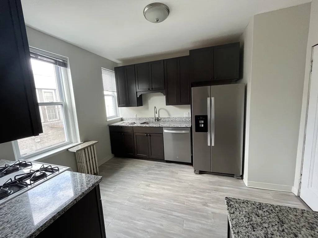 2 bed, 1 bath apartment for rent at 2035 Commonwealth Unit 14, Brighton — photo 2 of 8