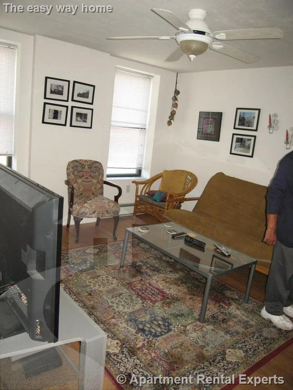 3 bed, 1 bath apartment for rent at 2036 Massachusetts Ave Unit 3, Porter Square — photo 2 of 7