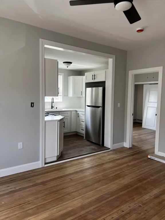 3 bed, 1 bath apartment for rent at 2039 Pleasant St Unit 2, Fall River — photo 2 of 10