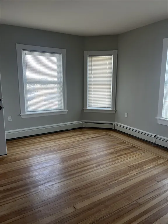 3 bed, 1 bath apartment for rent at 2039 Pleasant St Unit 2, Fall River — photo 9 of 10