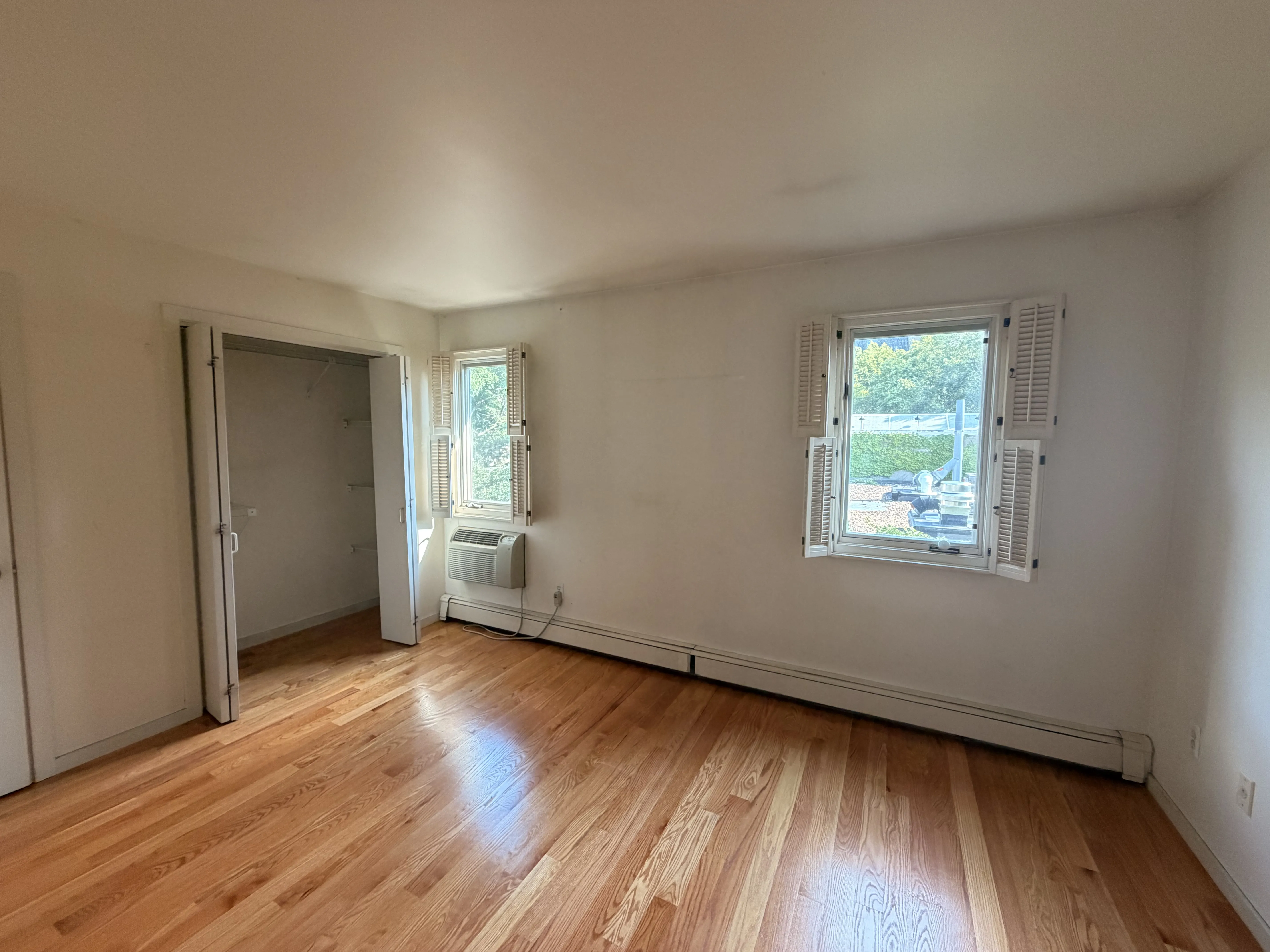 3 bed, 2 bath apartment for rent at 204 Charles St Unit 1, East Cambridge — photo 7 of 17