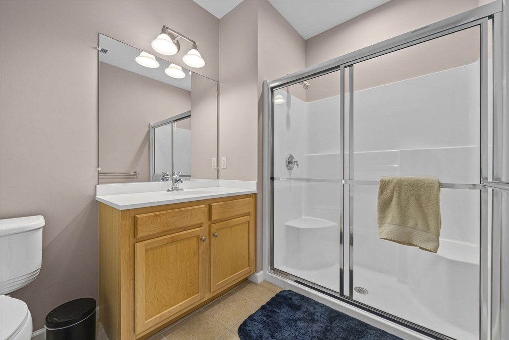 1 bed, 1 bath apartment for rent at 204 Clocktower Dr Unit 304, Waltham — photo 8 of 18