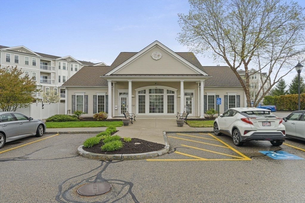 1 bed, 1 bath apartment for rent at 204 Clocktower Dr Unit 304, Waltham — photo 12 of 18