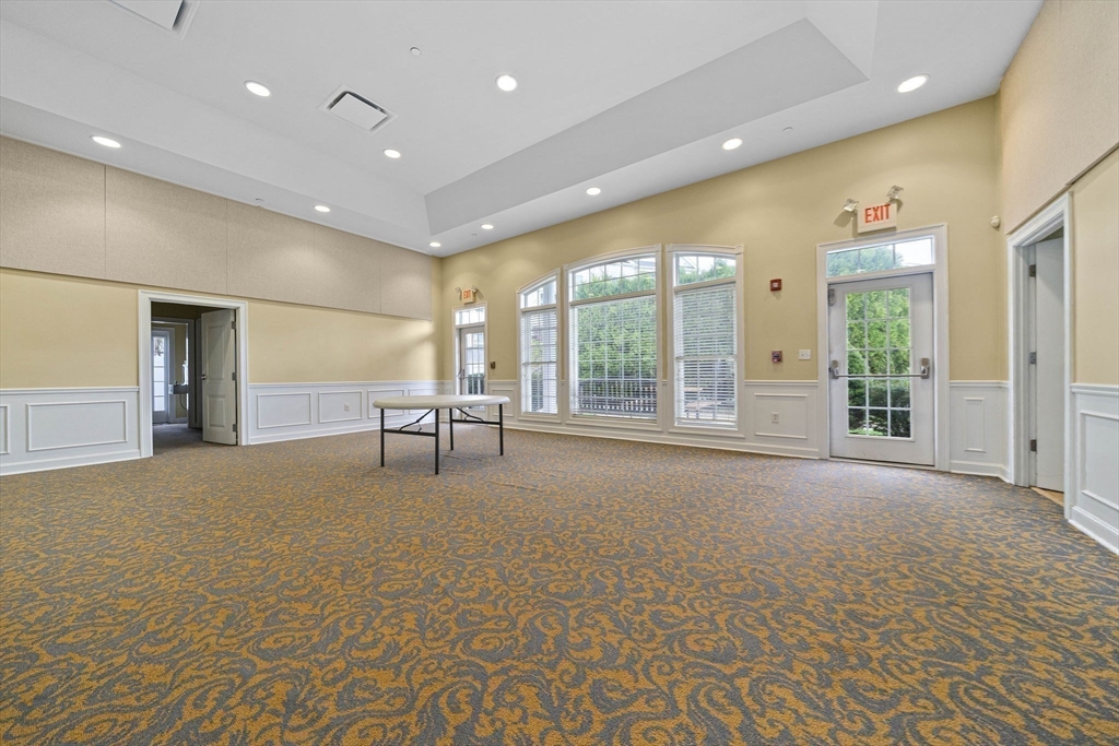 1 bed, 1 bath apartment for rent at 204 Clocktower Dr Unit 304, Waltham — photo 14 of 18