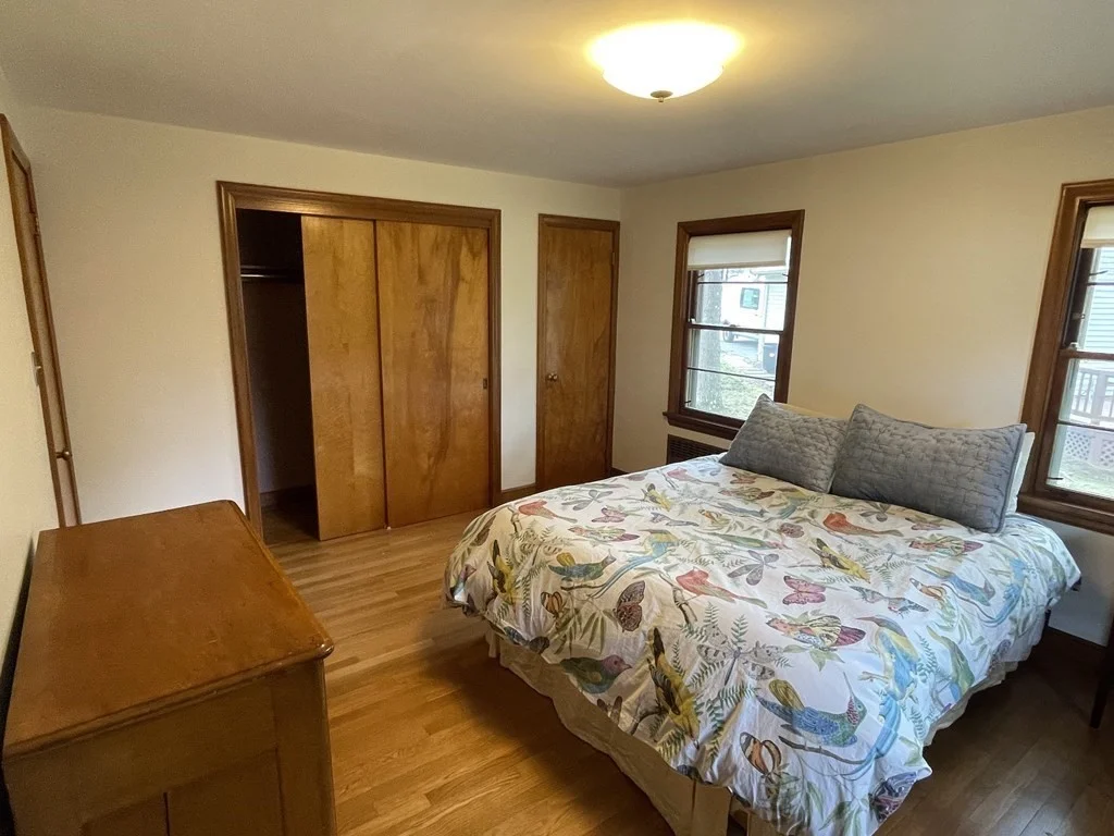 3 bed, 1 bath apartment for rent at 204 Follen Rd, Lexington — photo 17 of 29