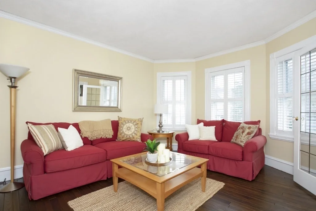 3 bed, 2 bath apartment for rent at 204 Franklin Unit 2, Melrose — photo 10 of 28
