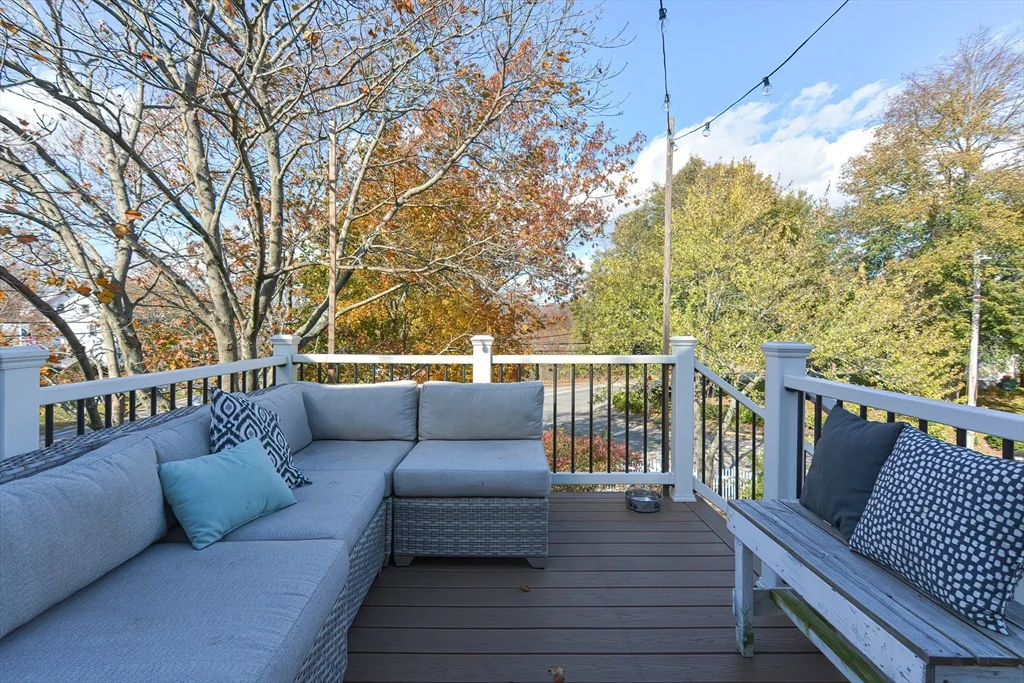2 bed, 1 bath apartment for rent at 204 Front Unit 2, Weymouth — photo 1 of 12