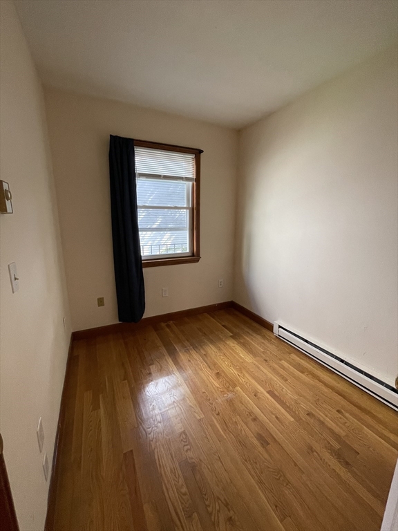 3 bed, 1 bath apartment for rent at 204 H St Unit 2, South Boston — photo 5 of 7