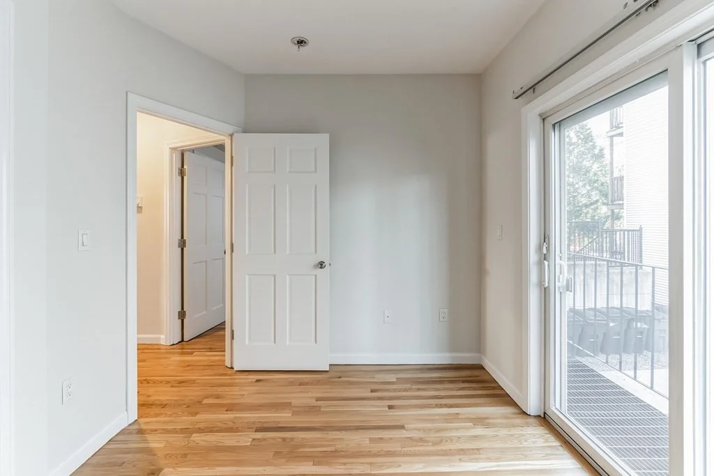 2 bed, 1 bath apartment for rent at 204 H St Unit 2A, South Boston — photo 4 of 8