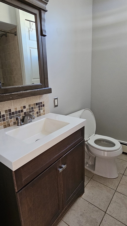 3 bed, 1 bath apartment for rent at 204 High St Unit 2, Fall River — photo 11 of 11
