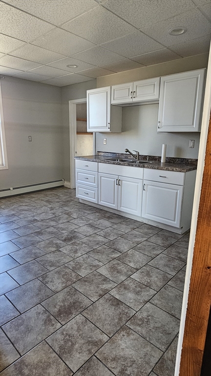 3 bed, 1 bath apartment for rent at 204 High St Unit 2, Fall River — photo 2 of 11