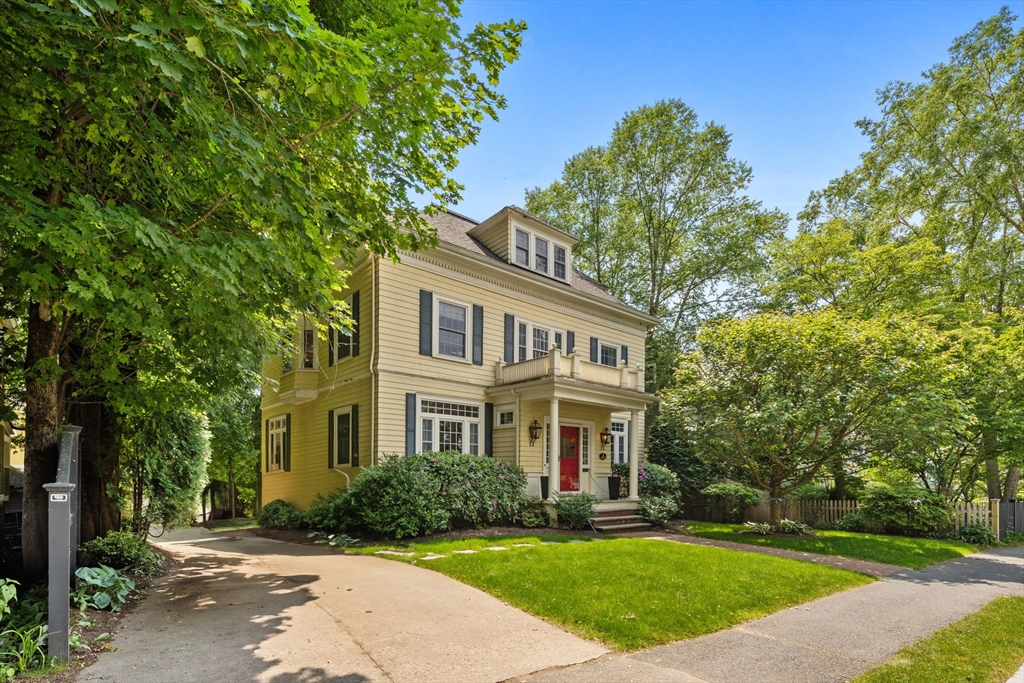 5 bed, 4+ bath apartment for rent at 204 Homer St, Newton Center — photo 1 of 42