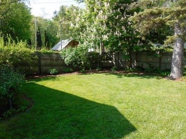 2 bed, 1 bath apartment for rent at 204 Massasoit Rd, Worcester — photo 27 of 30